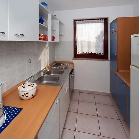 In Porec/istrien 38512 Πόρετς